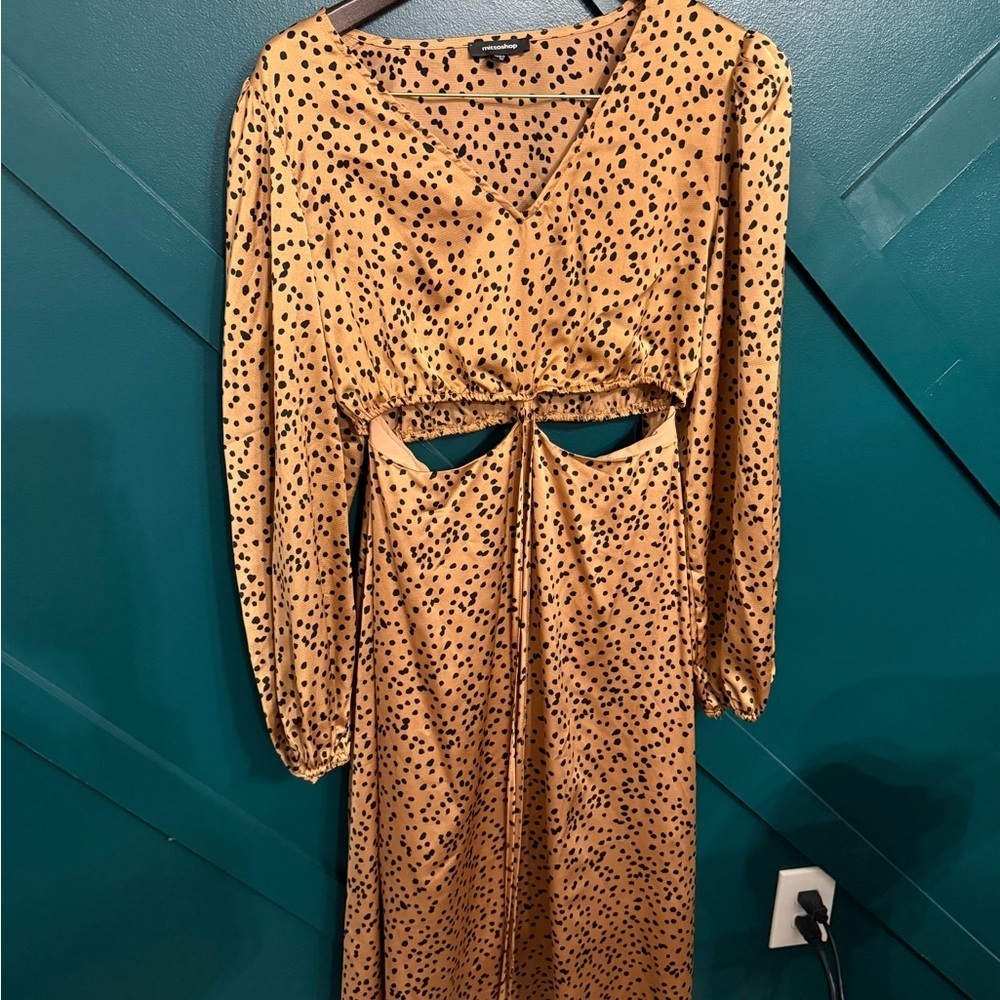 Mittoshop Tan Long Sleeve Cutout Dress
